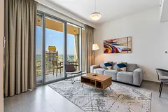 Elegant 2Bed | Walk to Burj Khalifa &amp; Dubai Mall | Furnished | Flexible term