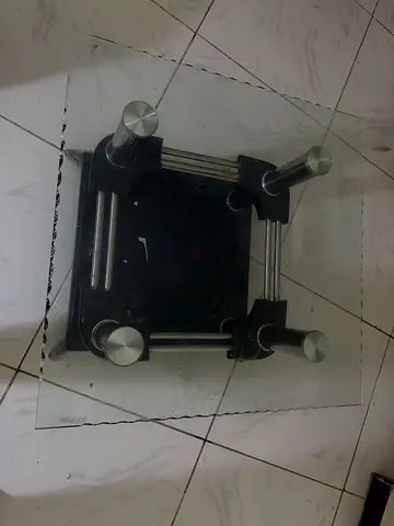 Stylish Glass Top Coffee Table.250aed fixed rate