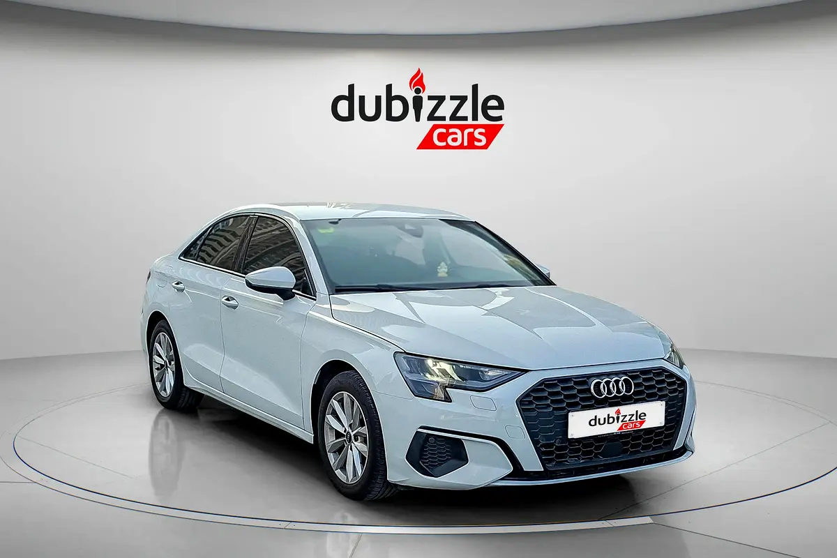 Audi A3 2022 — photo 1 of 13