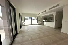 Large Layout | Single Row | VASTU Unit