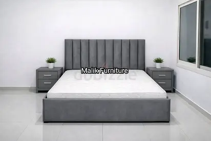 Brand new Queen size bed storage bed nd medical mattress queen bed family bed