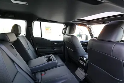 صورة مصغرة 17 لـ 2026 Toyota PRADO