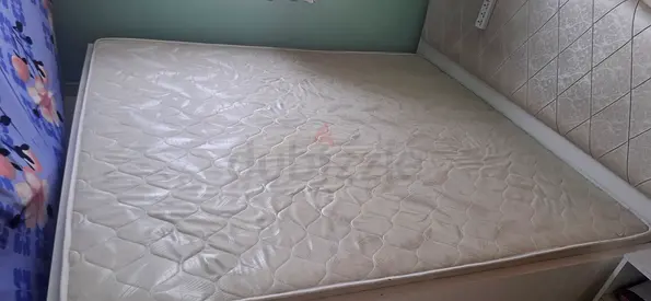 King size mattress