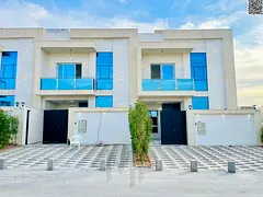 Direct from the owner, including all ownership fees: a villa in one of Ajman's most luxurious vi