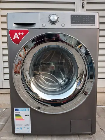 Esit point washing machine 8 kg for sale