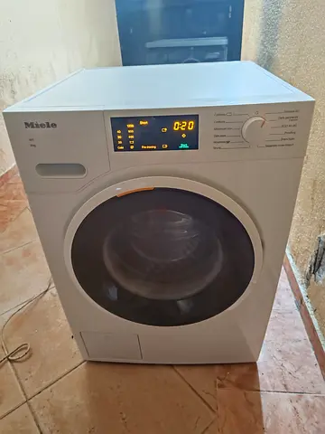 Miele Washing Machine 9kg for sale  in excellent condition
