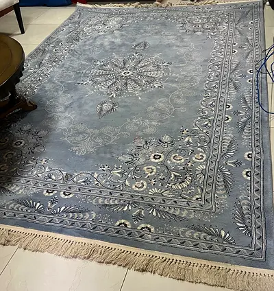 Elegant Blue Vintage Area Rug