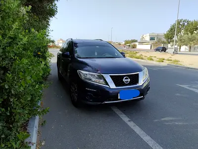 ًGCC Specs / maintained Car - 2015 Nissan Pathfinder