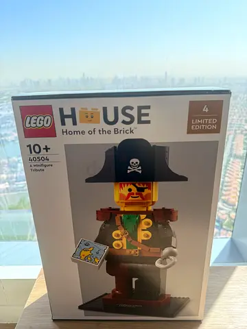 Lego House Exclusive set for sale: 40504 A Minifigure Tribute BRAND NEW