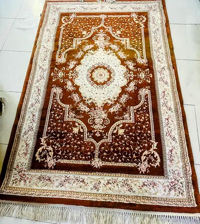 Elegant Persian Rug in Warm Tones