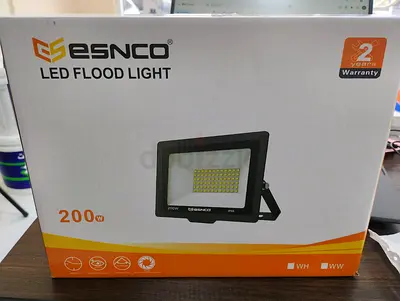 ESNCO 200W LED Flood Light - New with Warranty 2 years