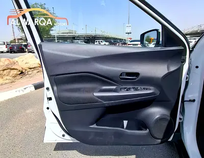 2024 Nissan KICKS 照片 15