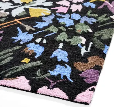 Crate and Barrel black floral rug 5 x 8