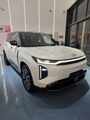 Brand new suv hybrid plug in