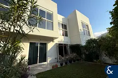 3 Bed | Maids | Vacant | Modern Townhouse