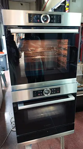 Bosch Series 8 Built-in Electric oven + Compact microwave oven + warming Drawer Set