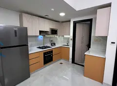 SPACIOUS LIVING | SEMI FURNISHED | HIGH FLOOR