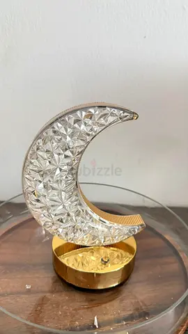 Elegant Moon-Shaped Decorative Piece for your ramadan 3 lights