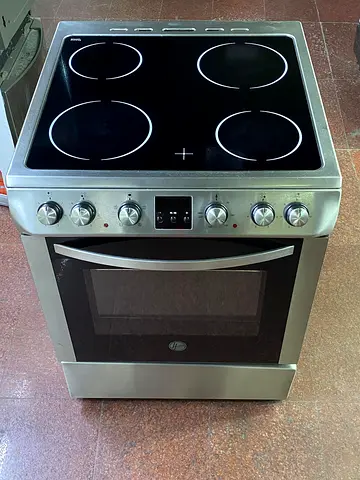 Hoover Brand Electric Cooker 4 Burners 60×60cm Mint Condition Working Order Perfect