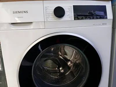 Siemens 9kg washing machine white colour new model