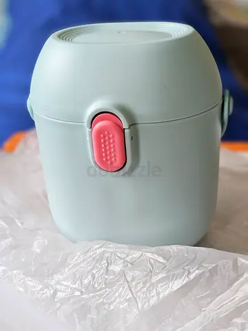 Portable Milk Powder Dispenser !