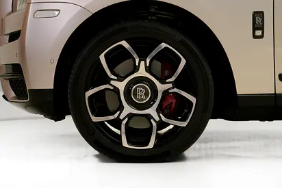 2021 ROLLS-ROYCE CULLINAN 照片 10