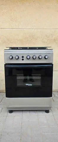 Super genral gas cooker 60x60 for sale