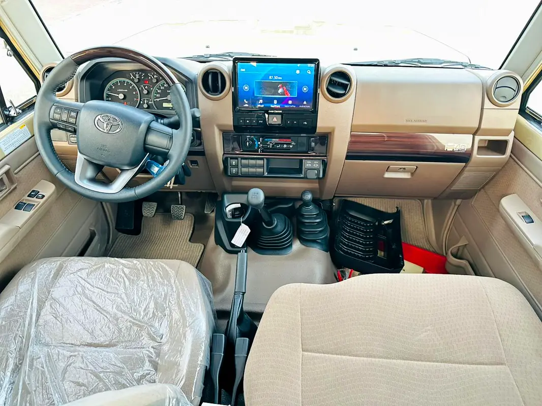 Toyota Land Cruiser 70 Series 2025