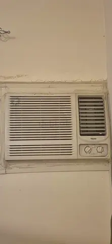 Energy-Efficient Window Air Conditioner  with delivery and fixing