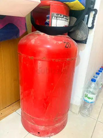 Reliable Red Gas Cylinder for Home Use