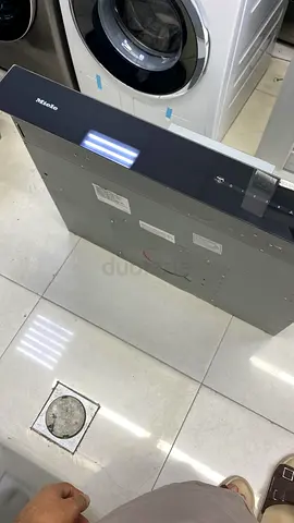 Miele built in 90cm downdraft hood samenlike new