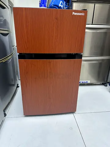 Small refrigerator made Japan same like anew condition