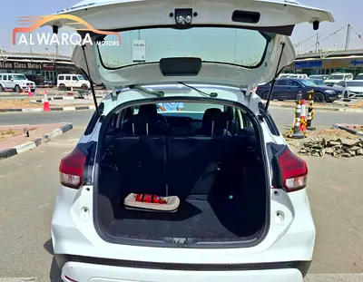 2024 Nissan KICKS 照片 7