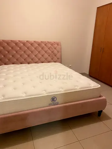 Elegant Super King Size Bed with high quality Mattress