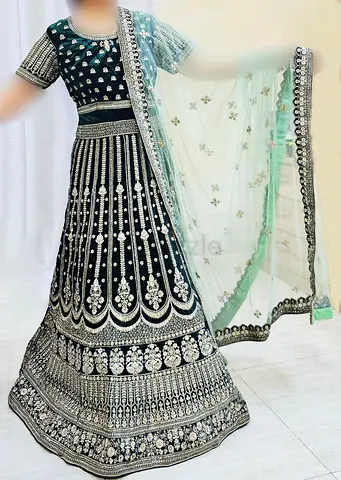 Green Velvet dress from Dimple in 350 aed only