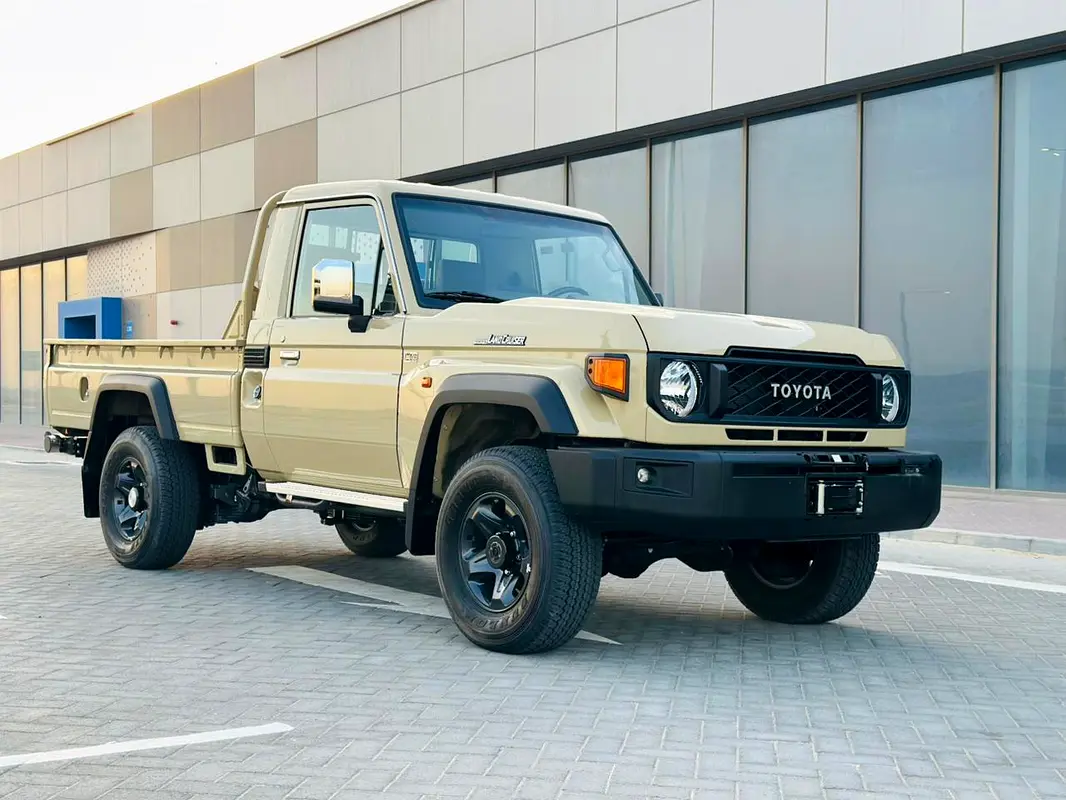 Toyota Land Cruiser 70 Series 2025