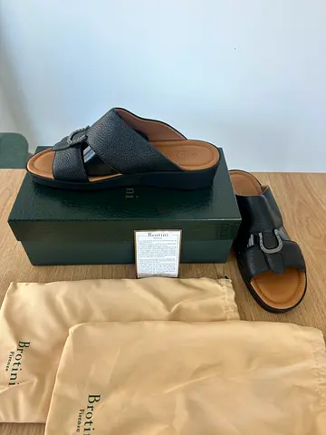 Brotini Stylish Leather Slides - Size 46