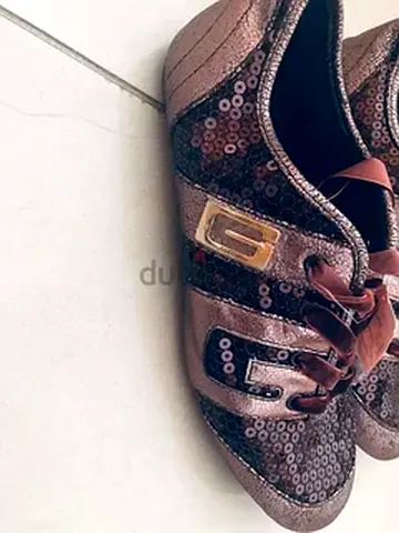 Stylish Guess Sneakers with Sequins