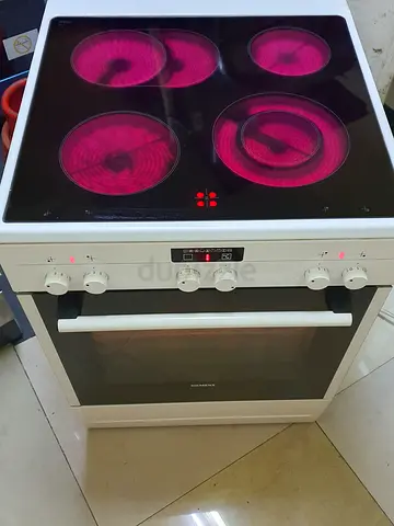 Siemens white electric ceramic cooker 60x60cm