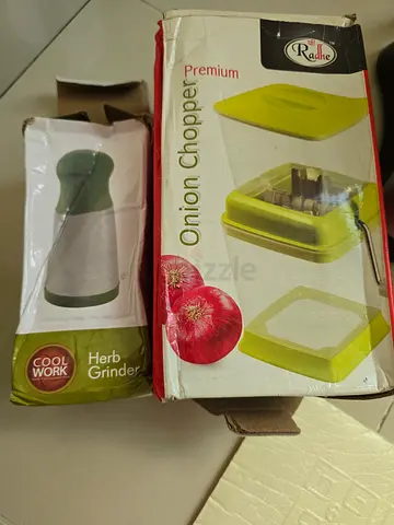 Onion and herb chopper