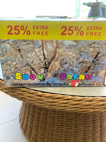 Snow Spray for Party Decoration
