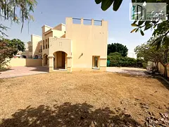 Spacious 4 Bedroom with Maids room Villa l Private Garden