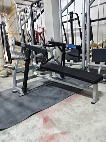 Hammer Strength horizonatal press