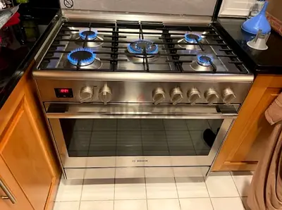 Bosch series 8 top gas oven electric cooker