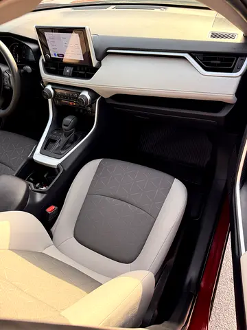 2025 Toyota RAV 4 照片 7