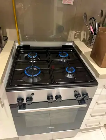 Bosch 60cm gas cooking range 4 burners