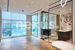 Furnished Office | Spacious Layout | Mid Floor