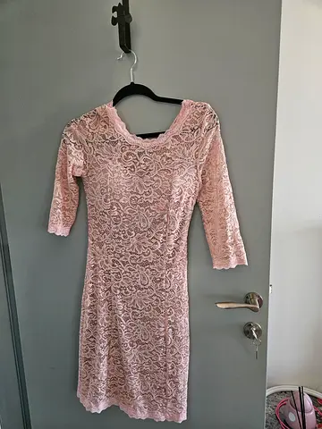 Elegant Pink Lace Dress
