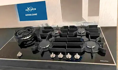 Miele Built-In Gas Cooktop – 90 cm | Premium German Engineering ergonomic control knobs