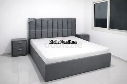 Brand new Queen size bed storage bed family bed nd medical mattress queen bed